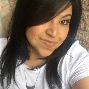 Meet your Posher, Nancy